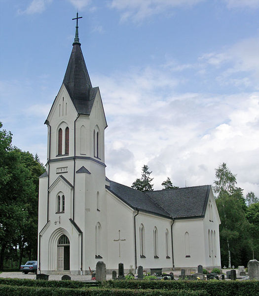 525px Vikers kyrka 2004 07 24