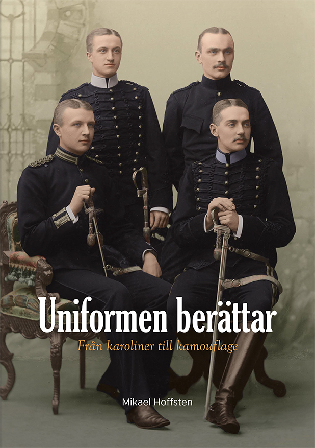 Uniformen berättar gavs ut av Sveriges Släktforskarförbund 2020. 
